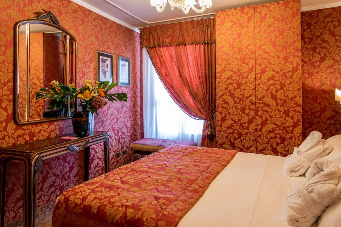 Hotel Santo Stefano-Italy-Venezia-General view-6