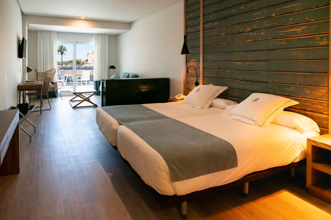 Playa-de-la-Luz-Room-30