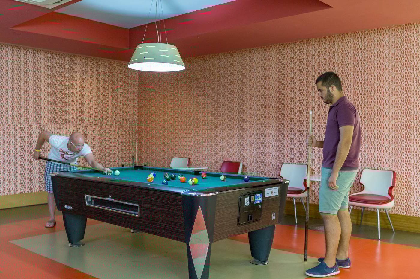 Royal-Dragon-Hotel-Sports-and-Entertainment-62