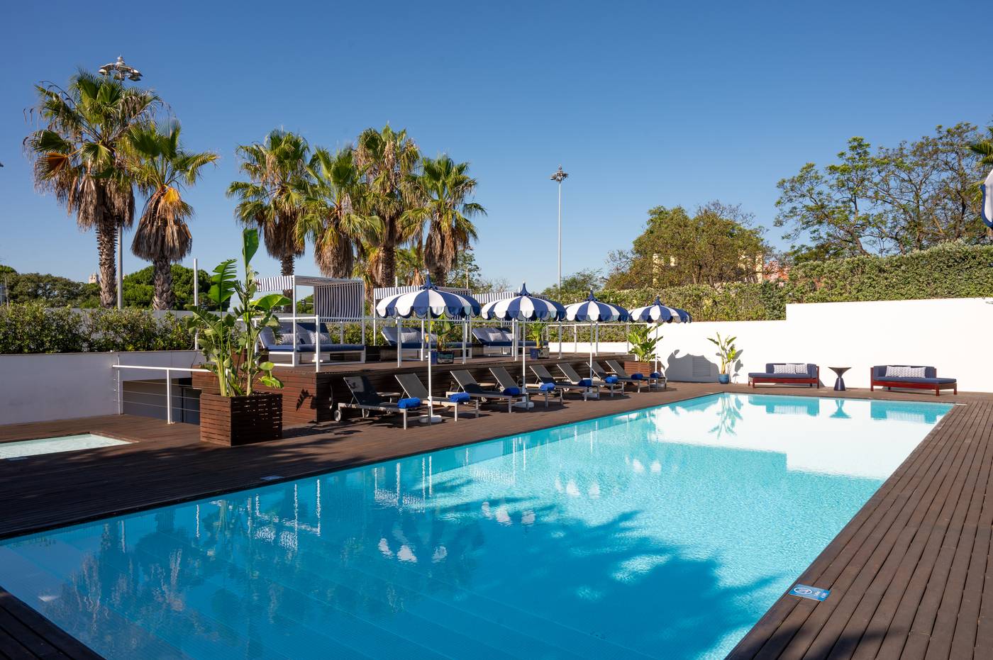 Palacio-Do-Governador---Lisbon-Hotel---Spa-Pool-11