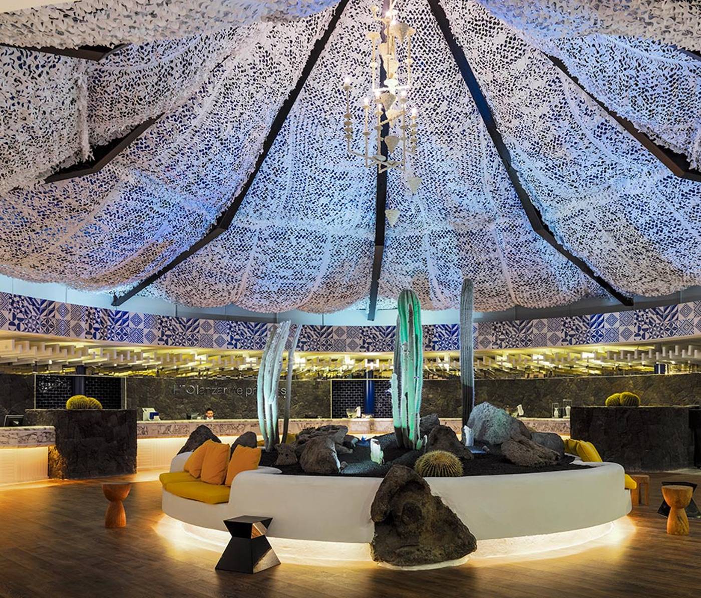 H10-Lanzarote-Princess-Lobby-53