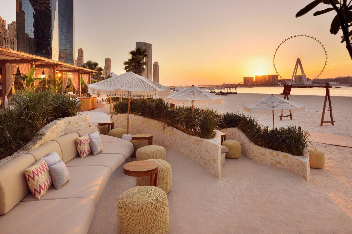 The-Ritz-Carlton--Dubai-Beach-96