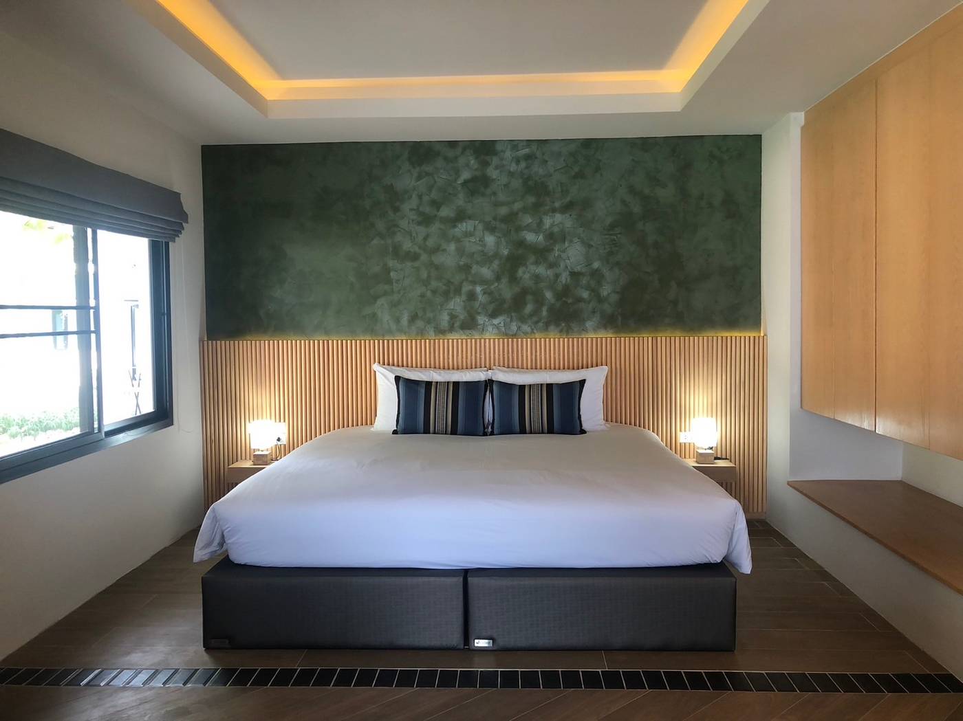 Punnpreeda-Beach-Resort-Room-38