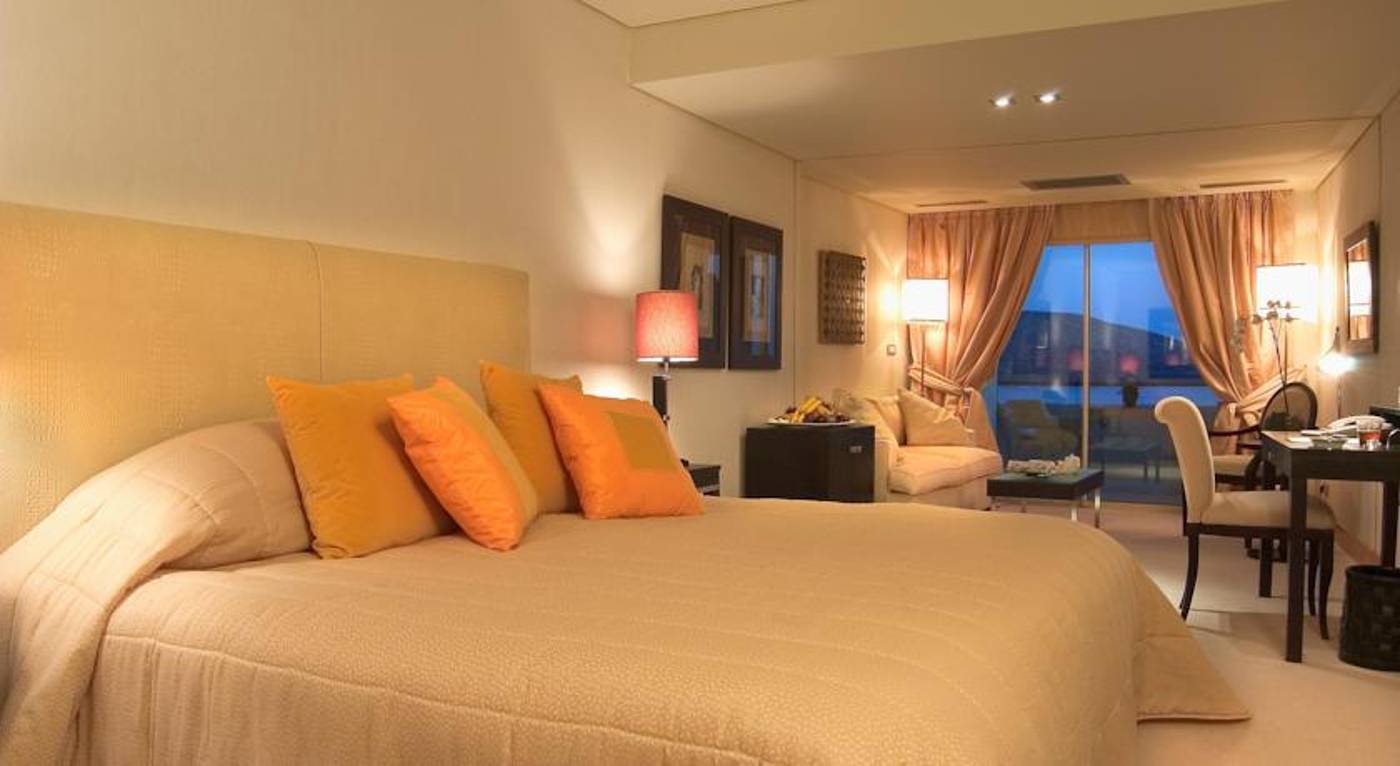 Plaza Resort Hotel
