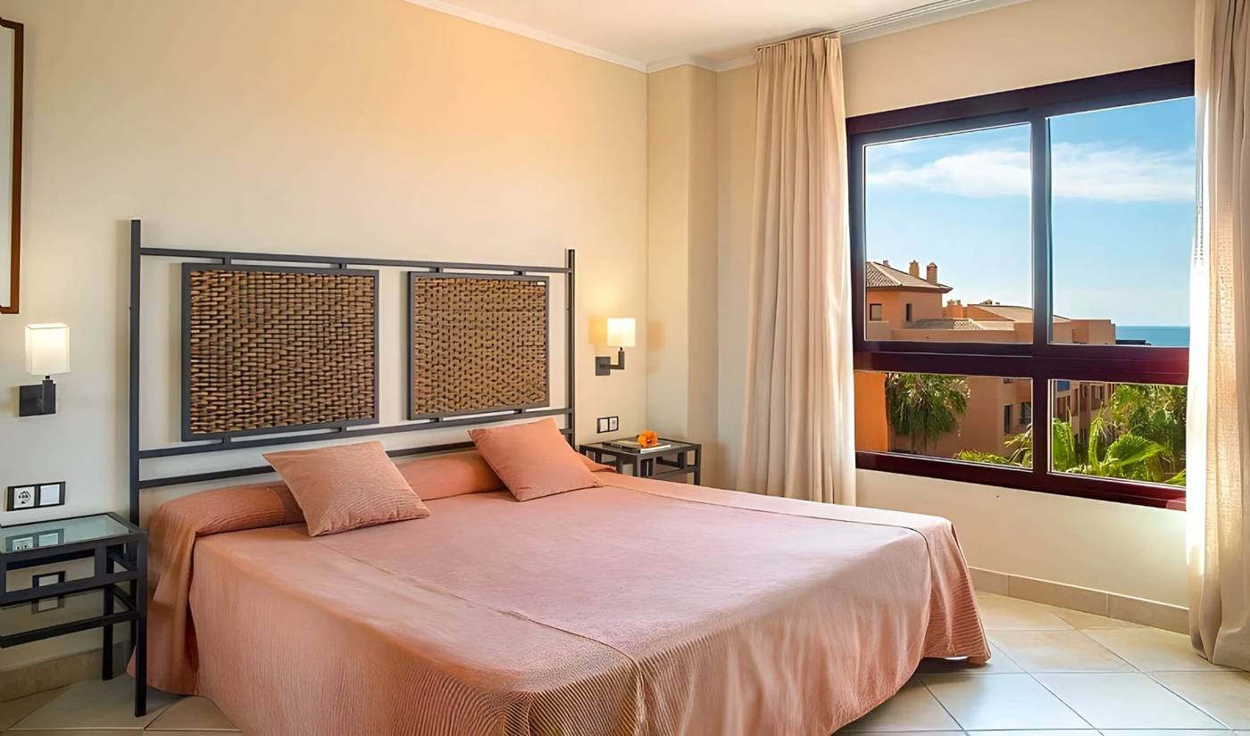 Hotel-OH-Nice-Caledonia-Room-16