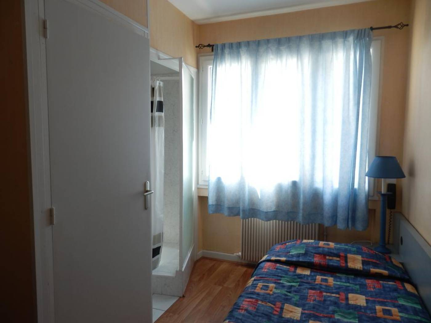 Hotel Val de Saone Lyon Caluire Rilleux - France - SATHONAY CAMP - Room - 8