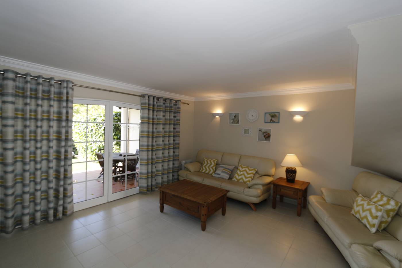 Apartments-Old-Village-Room-67