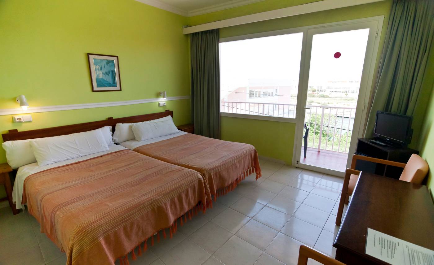 Cala-Bona---Mar-Blava-Room-14