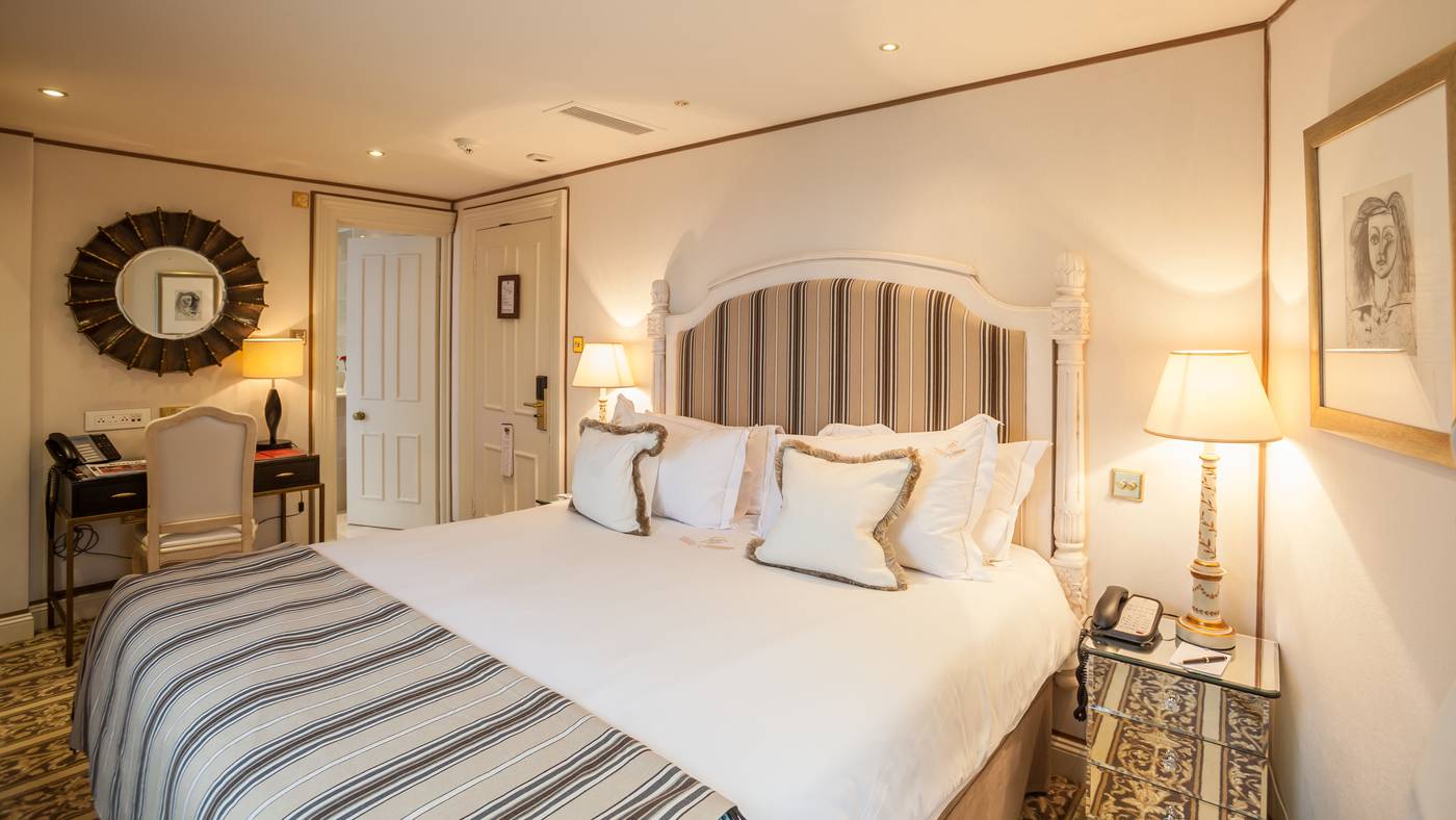 The Old Government House Hotel & Spa-United Kingdom-GUERNSEY-Room-2
