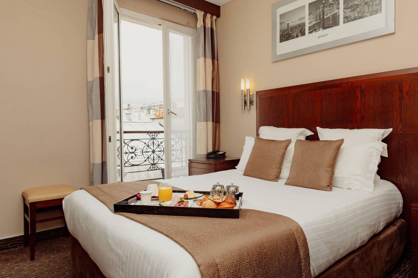 Grand-Hotel-Francais-Room-25