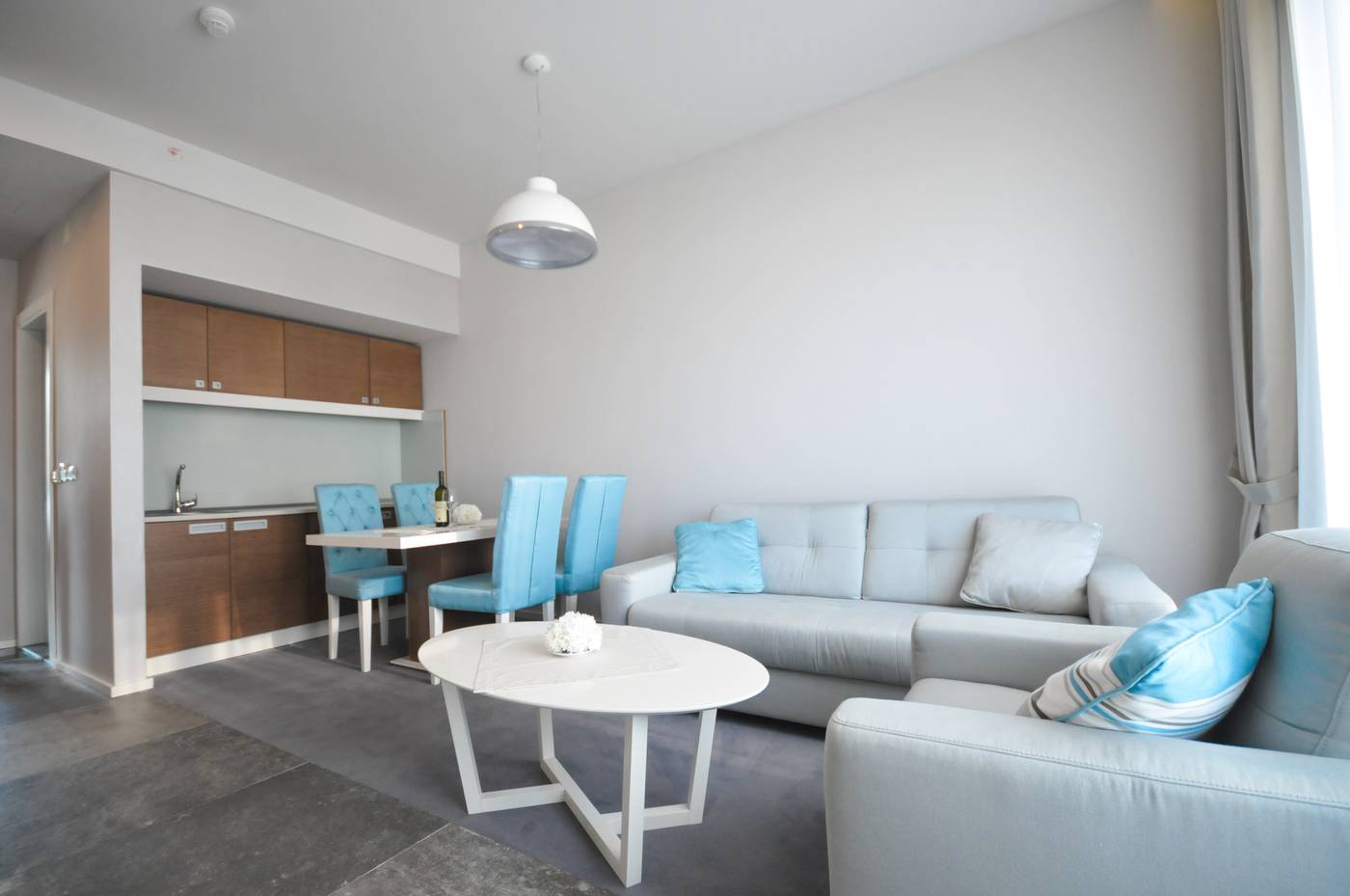 Bracera-Hotel-Room-10