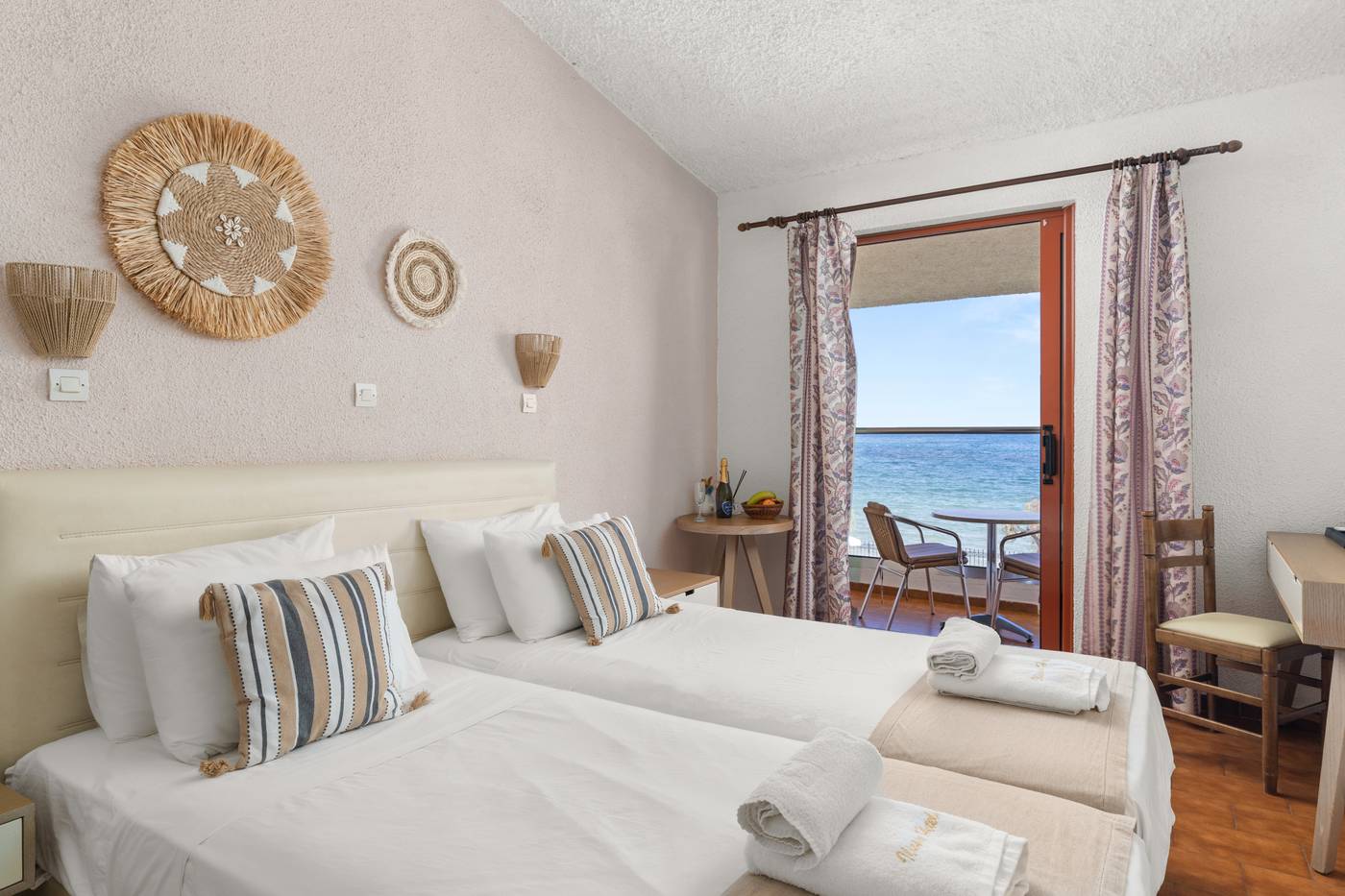 Iliessa-Beach-Room-13