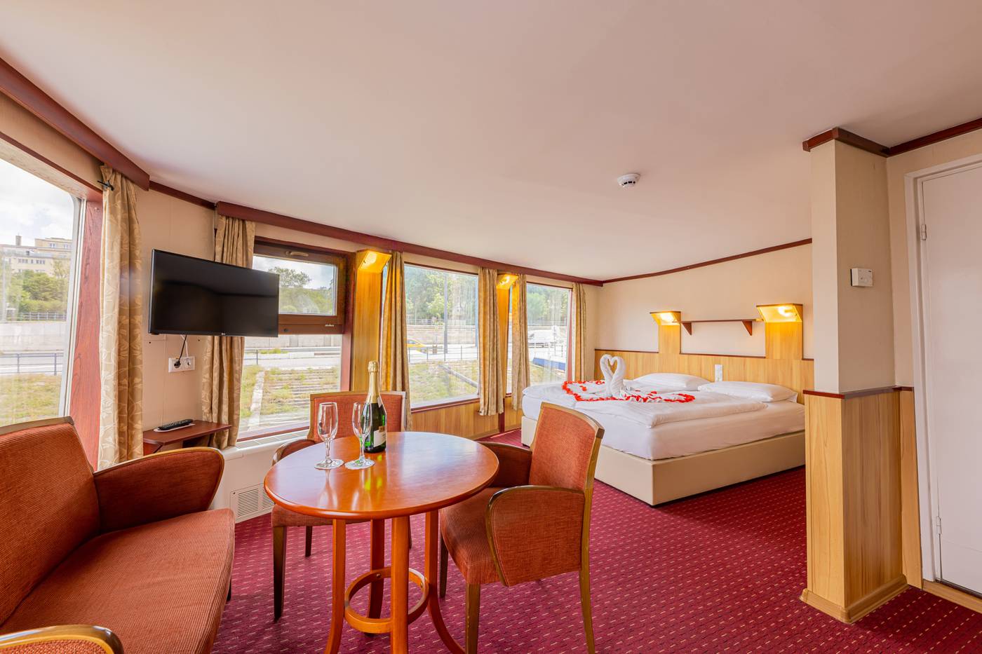 Fortuna-Boat-Hotel-Budapest-Room-15