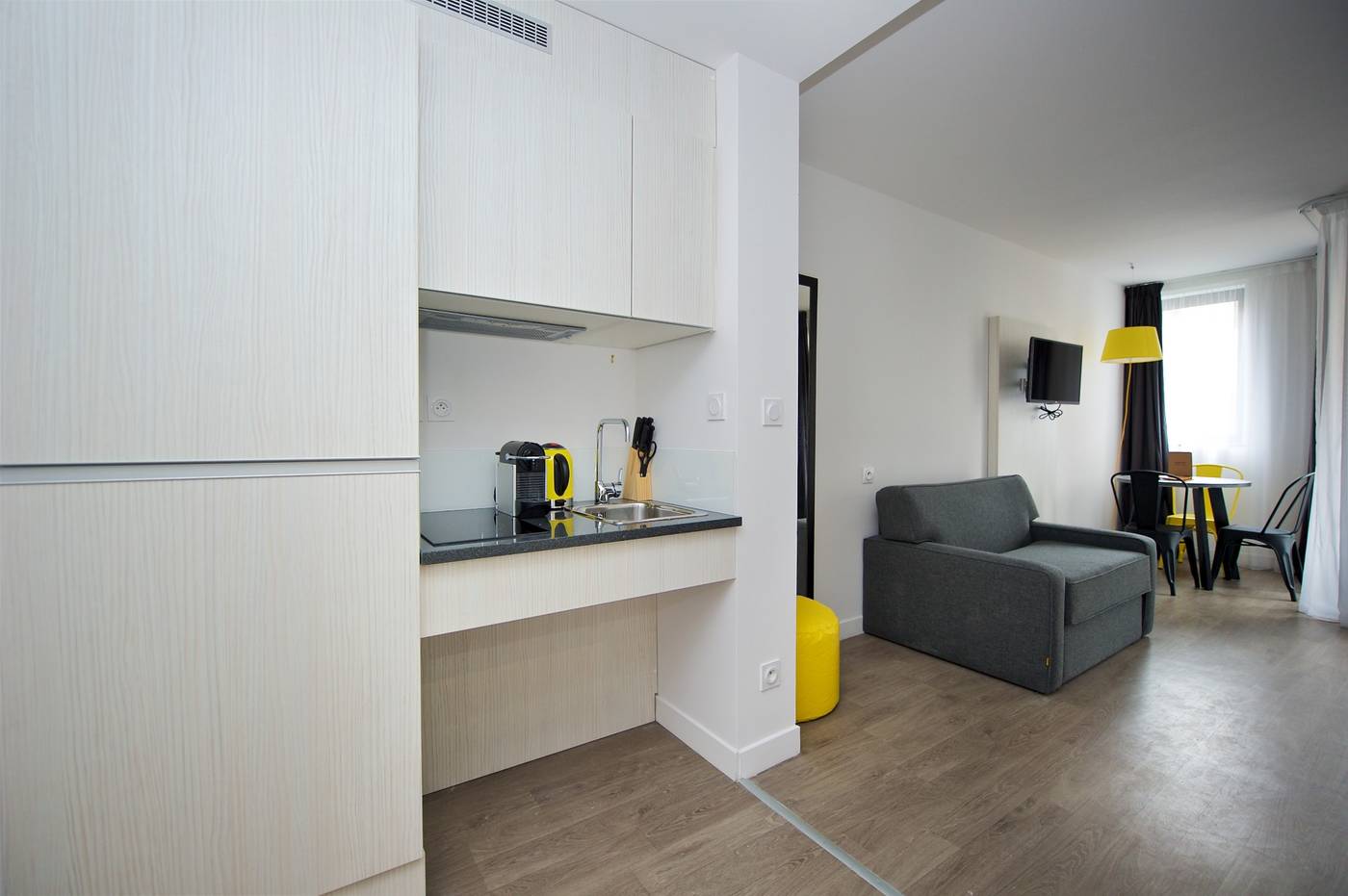 Staycity Aparthotel Marseille Centre Vieux Port-France-Marseille-Room-8