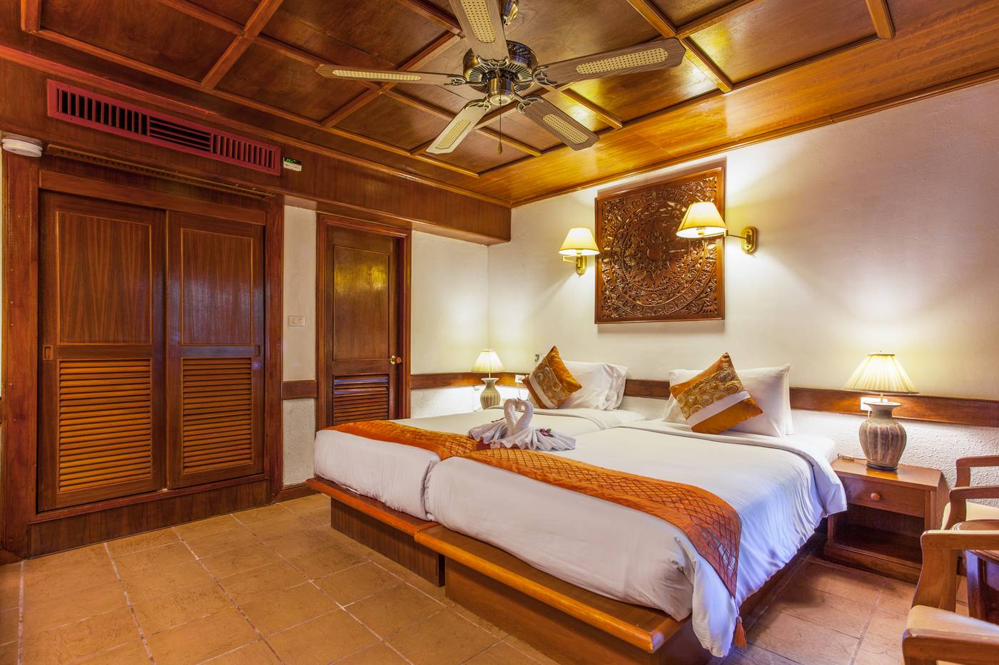 Tropica-Bungalow-Hotel-Room-30