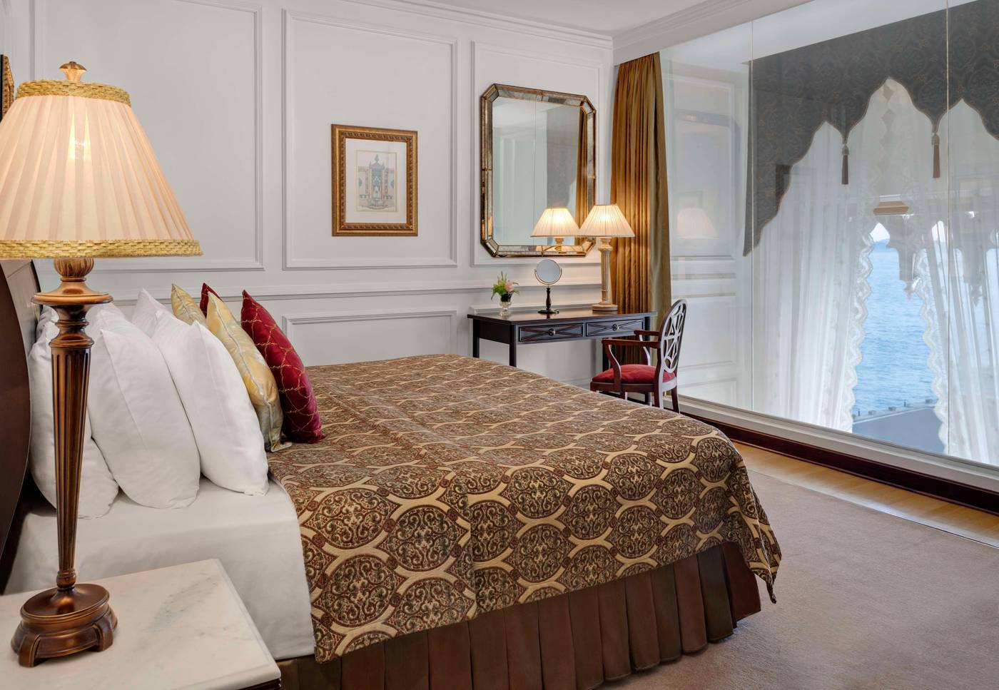 Ciragan-Palace-Kempinski-Istanbul-Room-41
