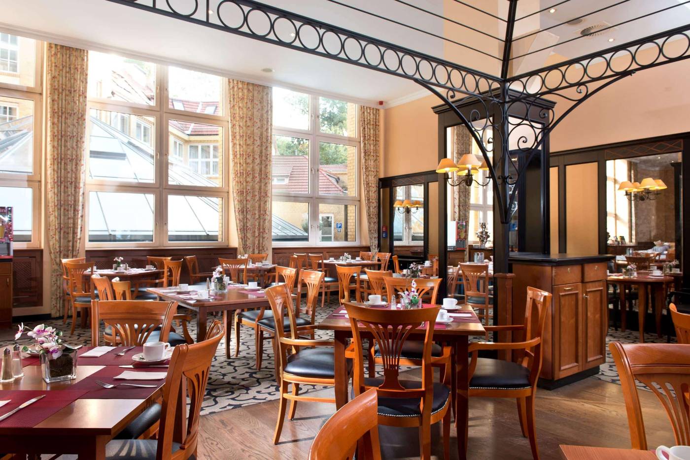 Wyndham-Garden-Berlin-Mitte-Restaurant-13