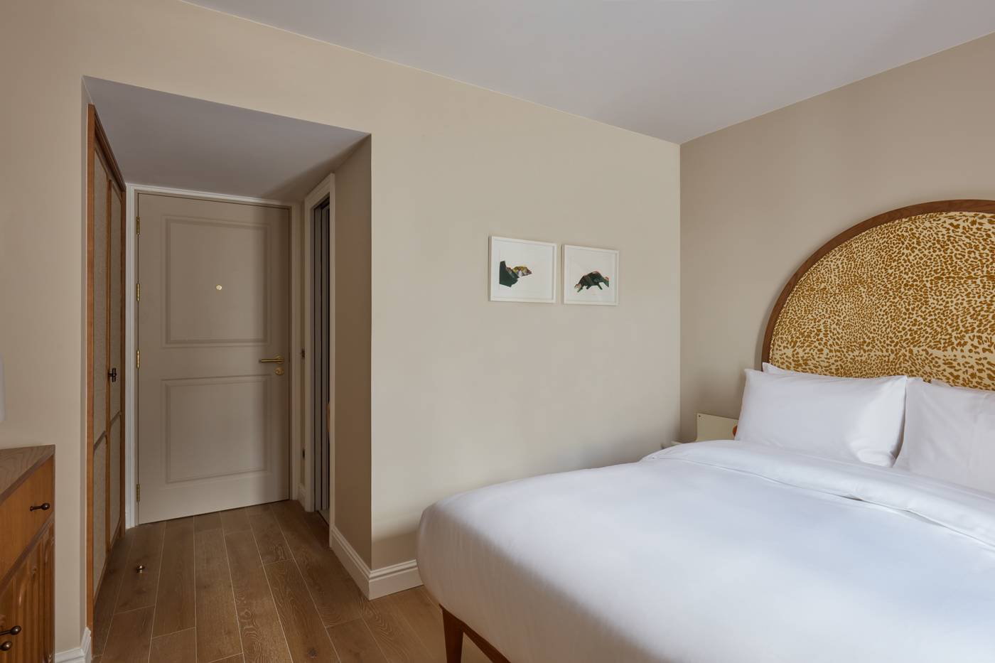 K-K-Cayre-Saint-Germain-des-Pres-Room-37