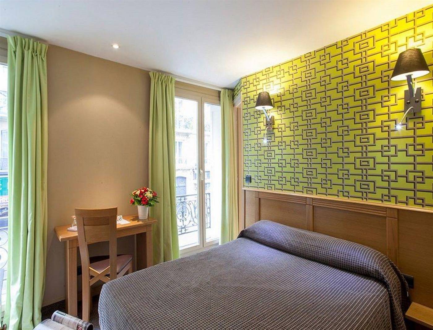 Hotel-La-Folie-des-Pres---Saint-Germain-des-Pres-Room-15