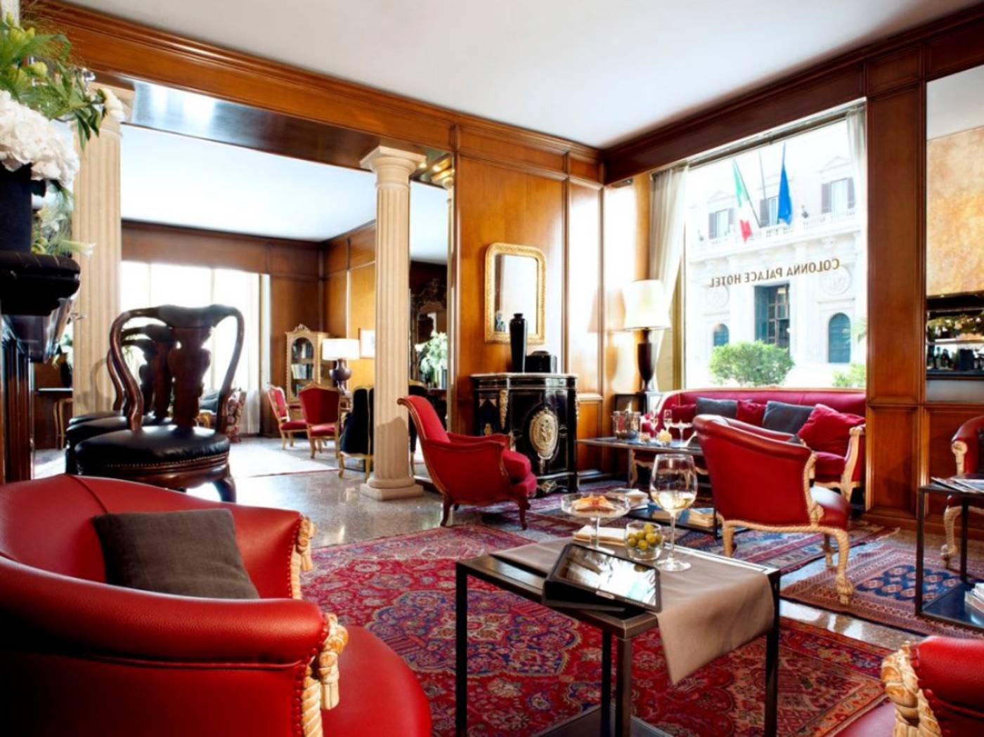 Colonna-Palace-General-view-14