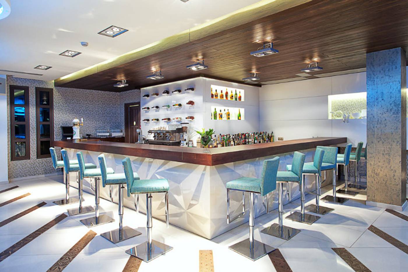 Sivota-Diamond-Bar-67