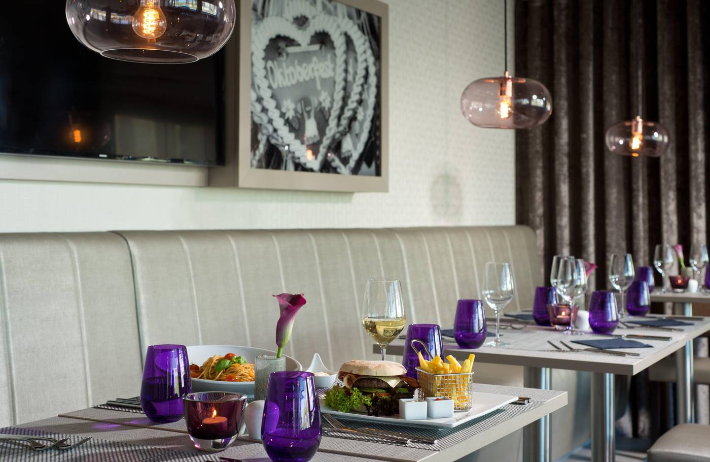 Leonardo-Hotel-Munich-City-Olympiapark-Restaurant-47