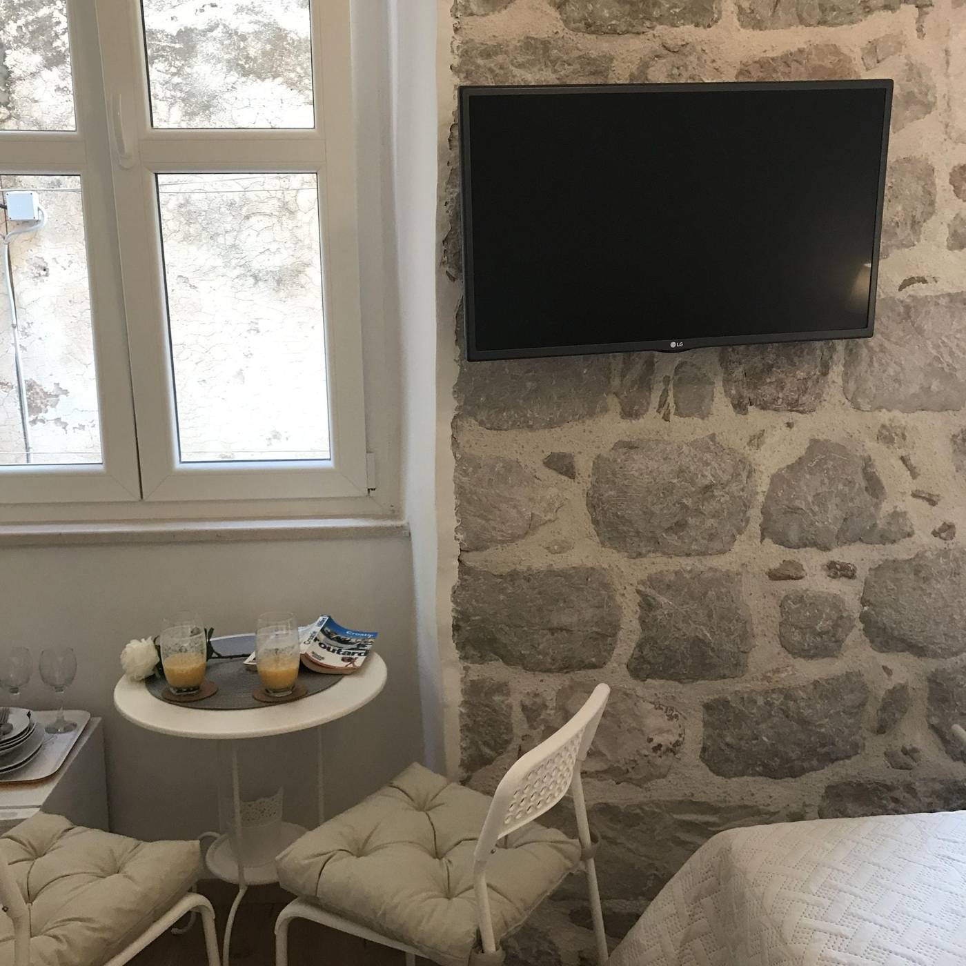 Rilati-Old-Town-Palace-Room-33