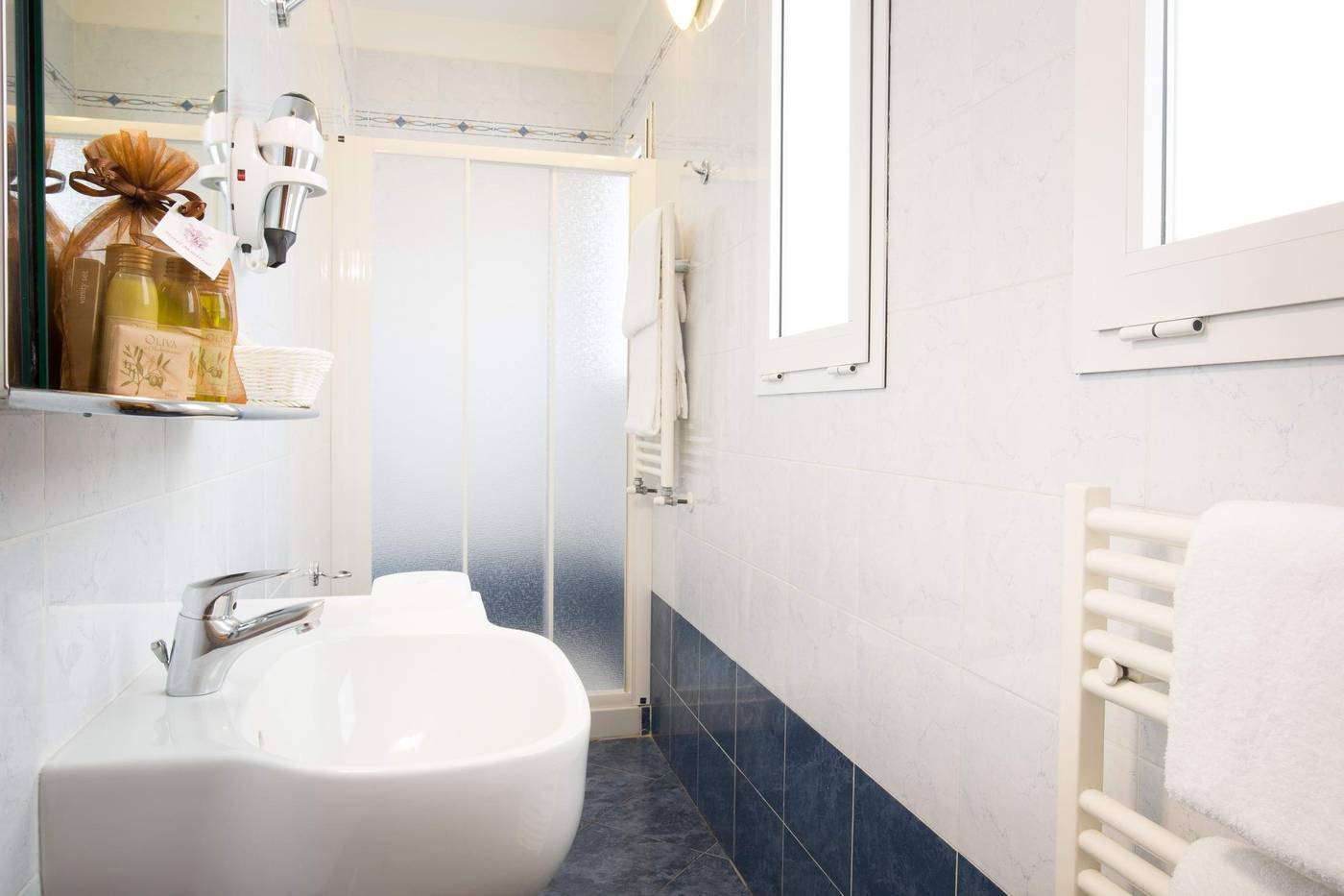 Albergo-Montreal-Room-29