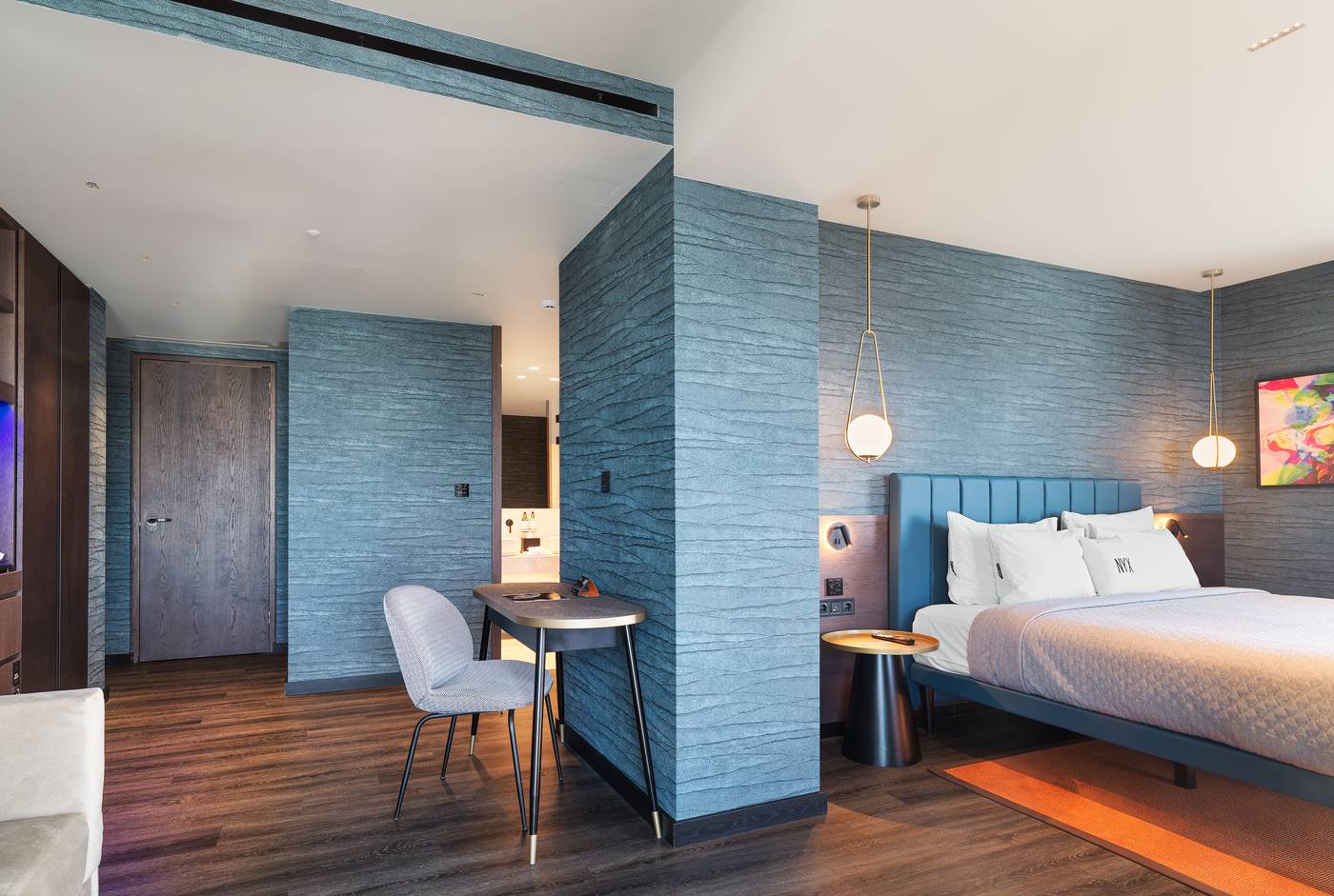 NYX-Esperia-Palace-Athens-by-Leonardo-Hotels-Room-32