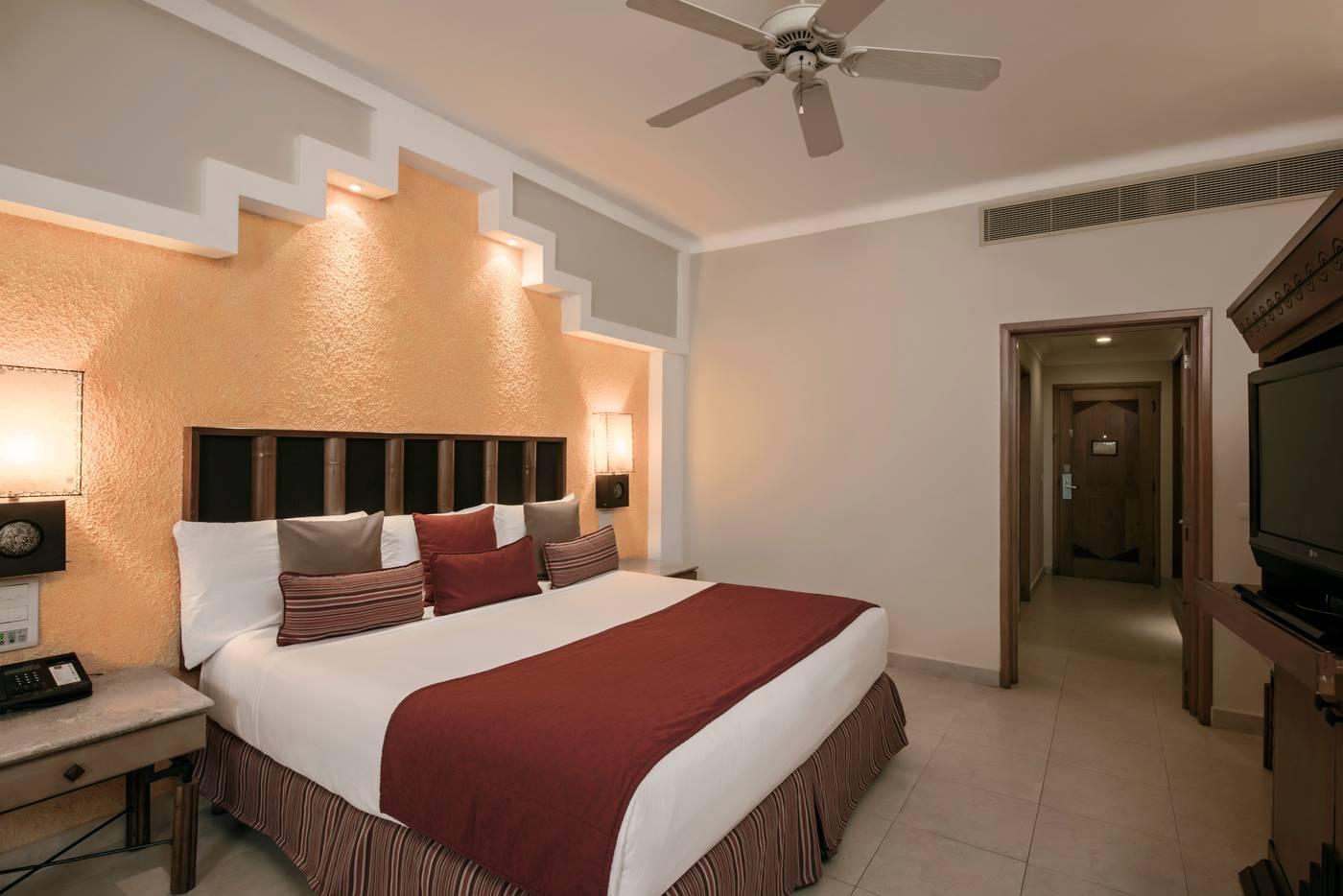 Iberostar-Selection-Paraiso-Maya-Suites-Room-35