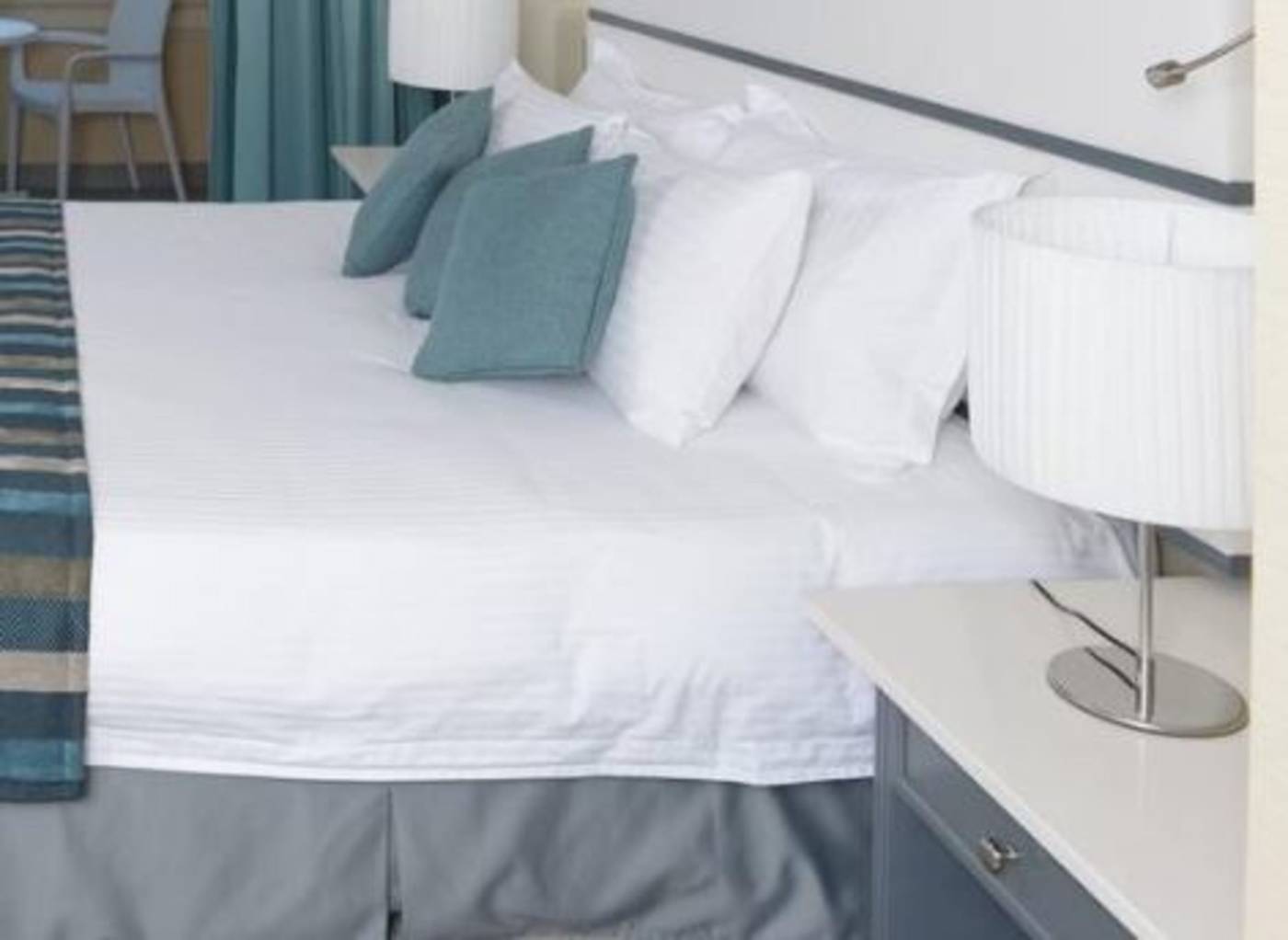 Palm-Beach-Hotel---Bungalows-Room-27