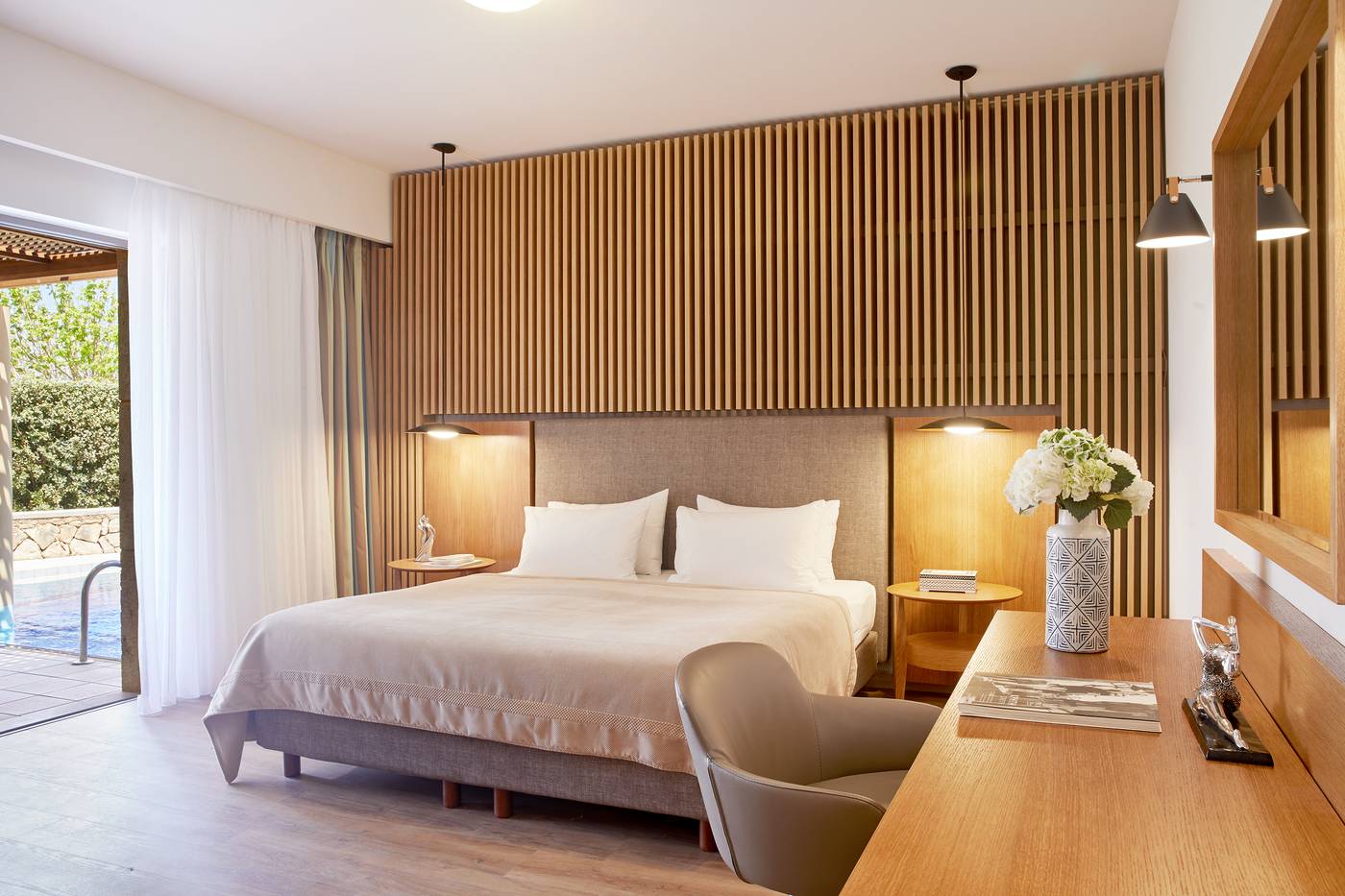 Minoa-Palace-Resort---Spa-Room-36
