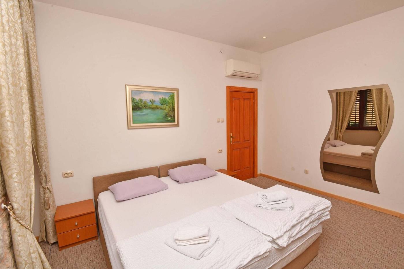 Orhan-Rooms-Dubrovnik-Room-9