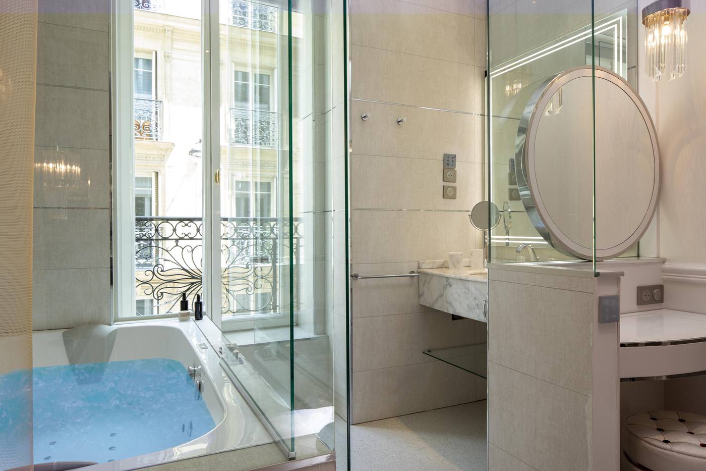 Paris-J-Adore-Hotel---Spa-Room-35
