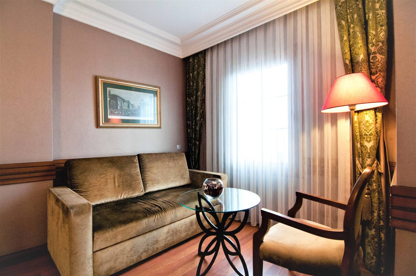 Ferman-Hotel-Room-45