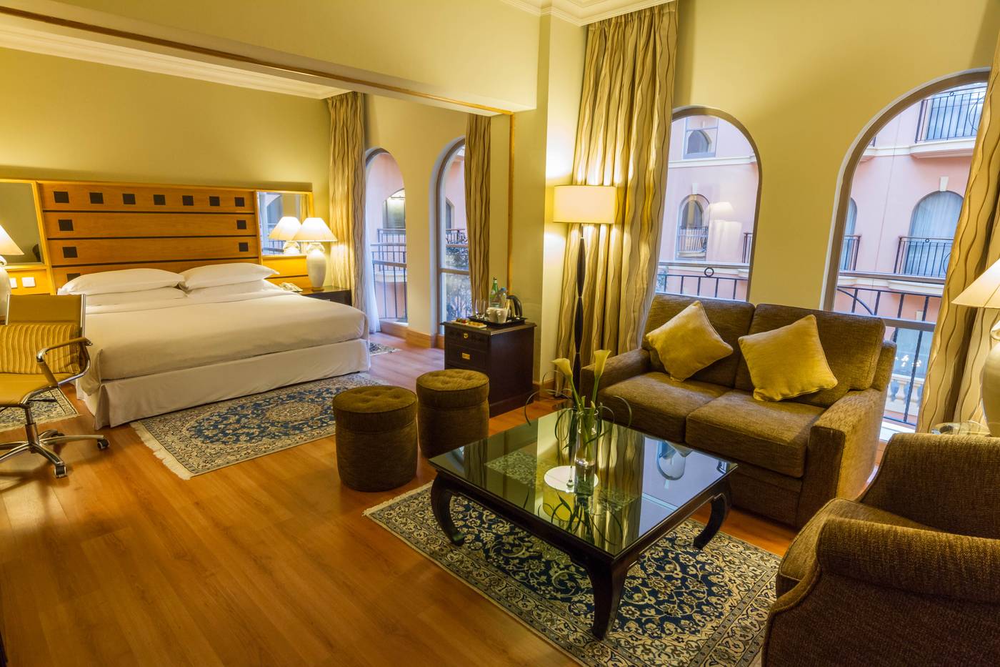 Grand-Excelsior-Deira-Hotel-Room-5