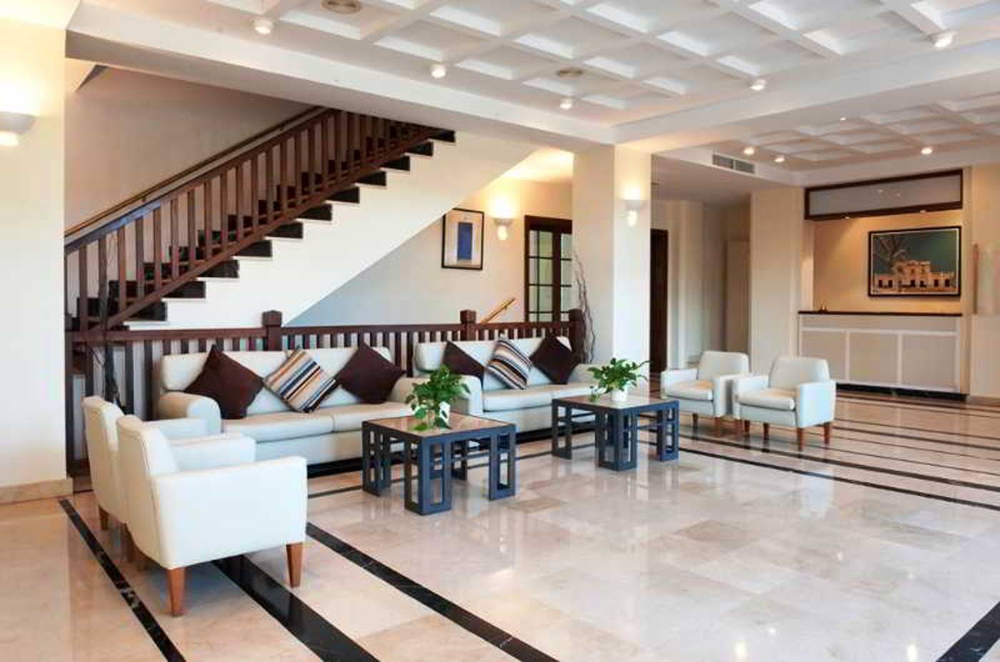 Grupotel-Club-Menorca-Lobby-25