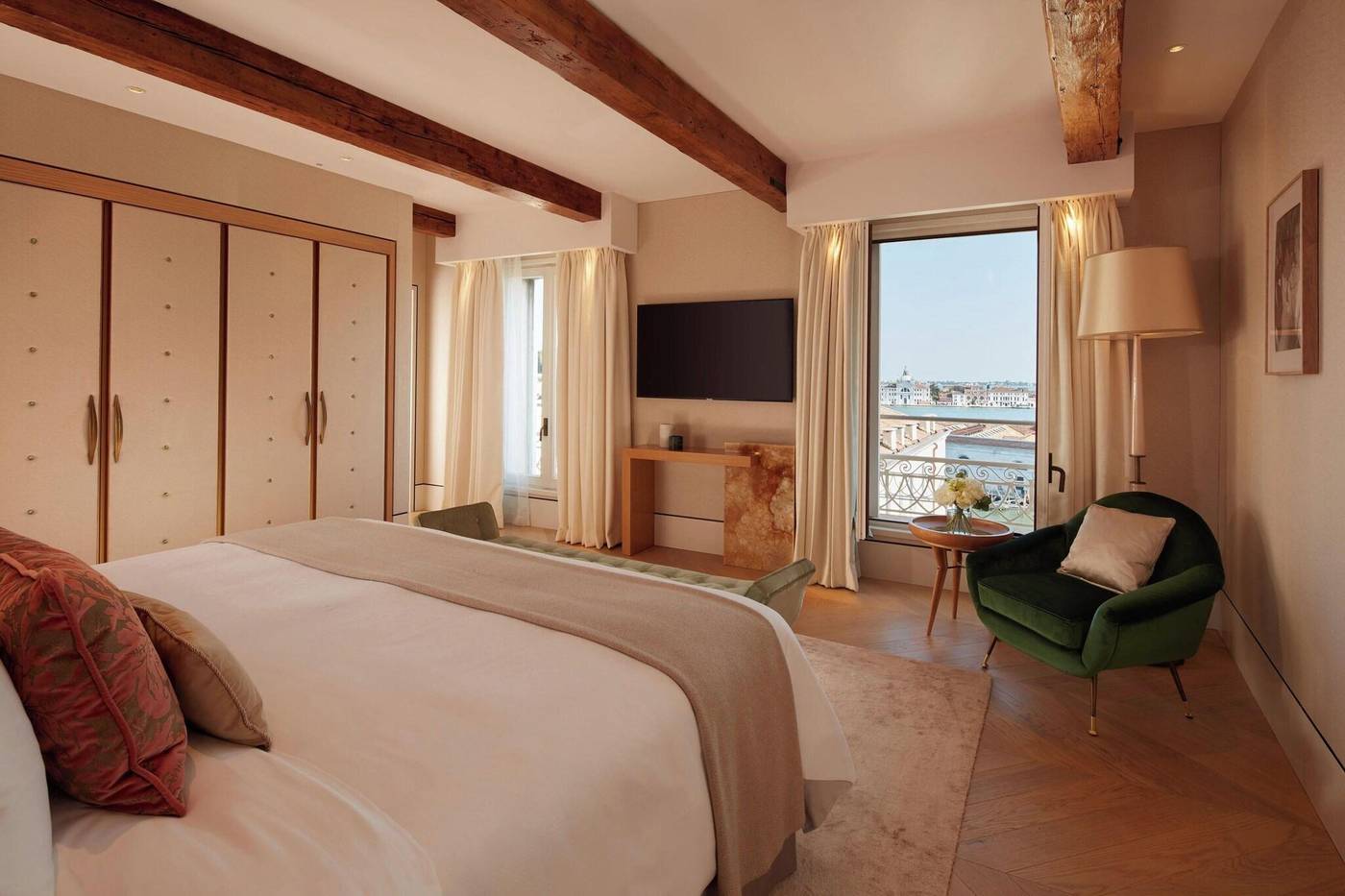The-St-Regis-Venice-Room-56