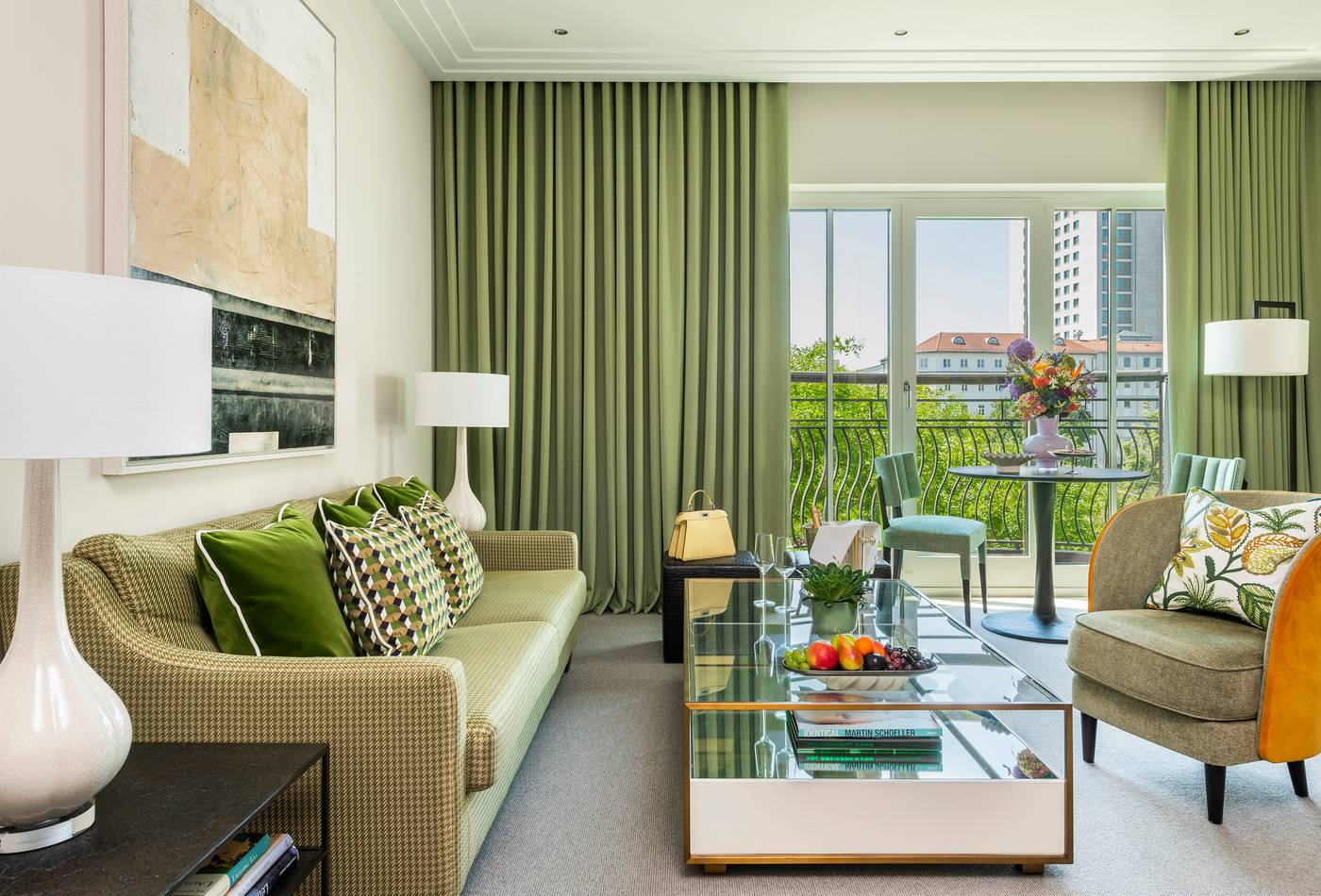 The-Charles-Hotel-Room-34