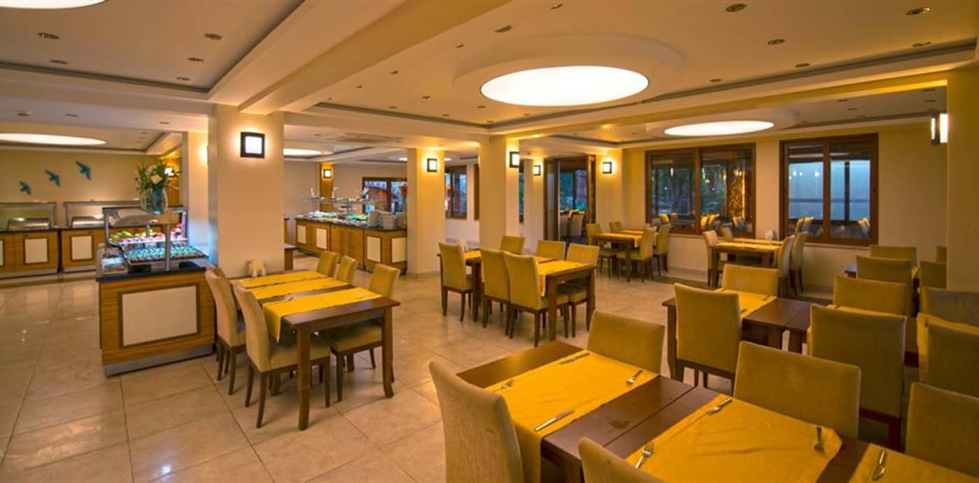 Perdikia-Hill-Family-Resort-Restaurant-41