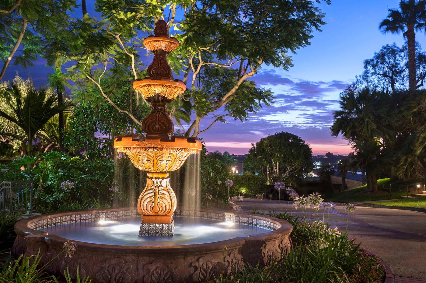 Hyatt-Regency-Newport-Beach-General-view-55