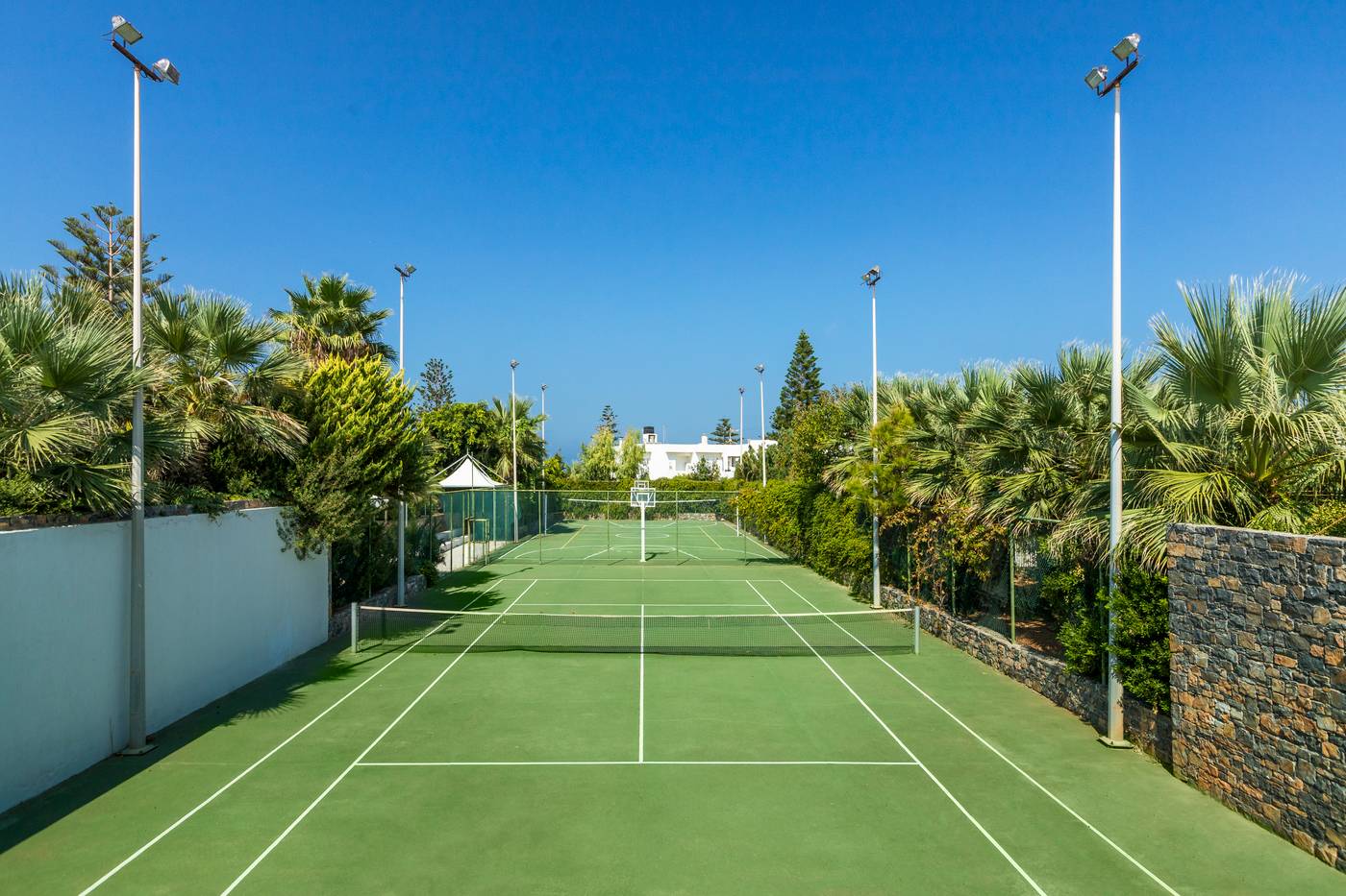 The-Island-Hotel---Adults-Only-Sports-and-Entertainment-25