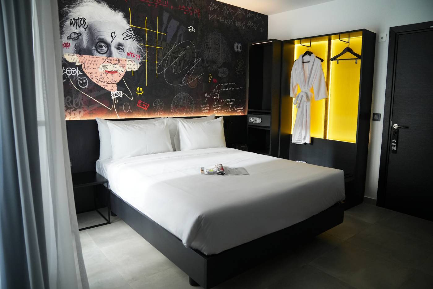 So-City-Hotel-Room-14