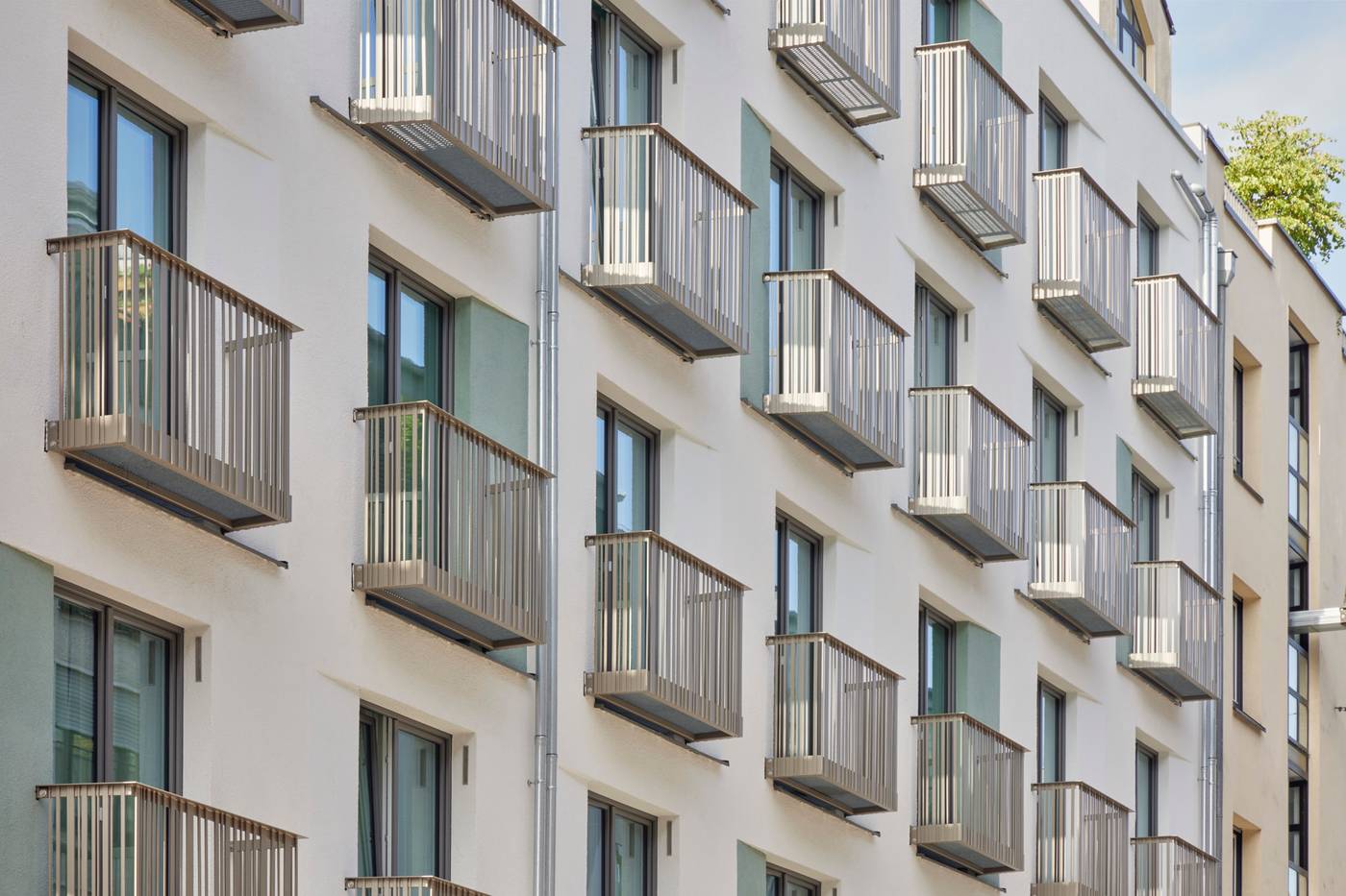 Schwan-Locke--Landwehrstrasse-General-view-54