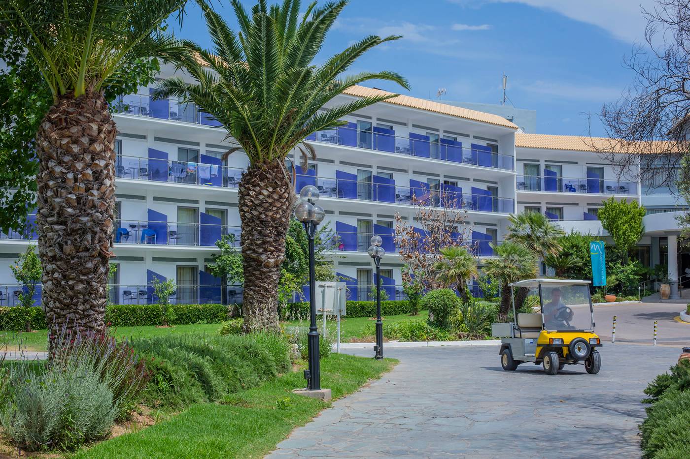 Golden-Coast-Hotel-and-Bungalows-General-view-76