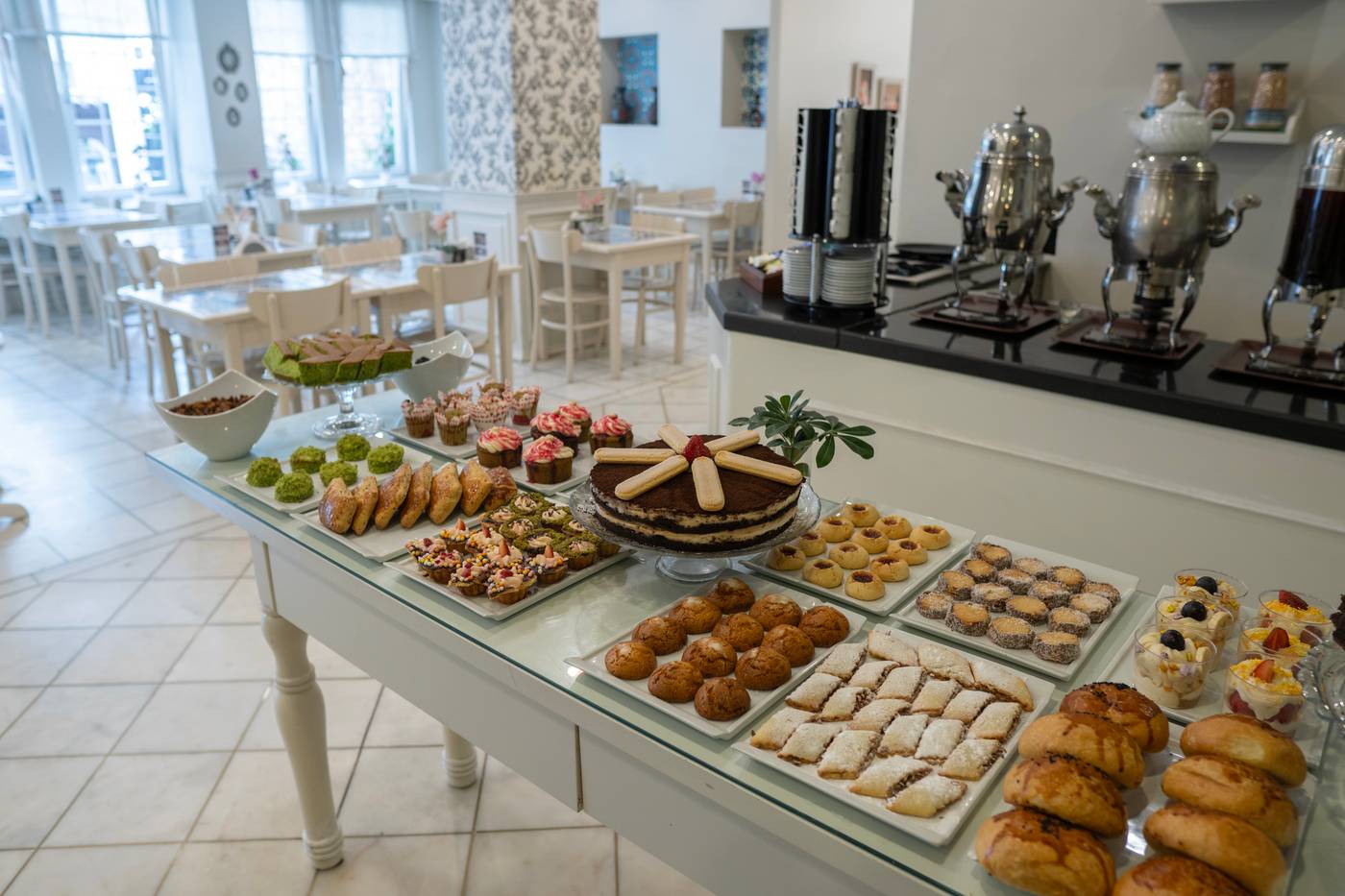 Avicenna-Hotel-Restaurant-75