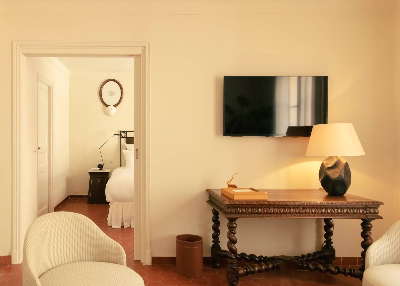 Hotel-La-Ponche-Room-28