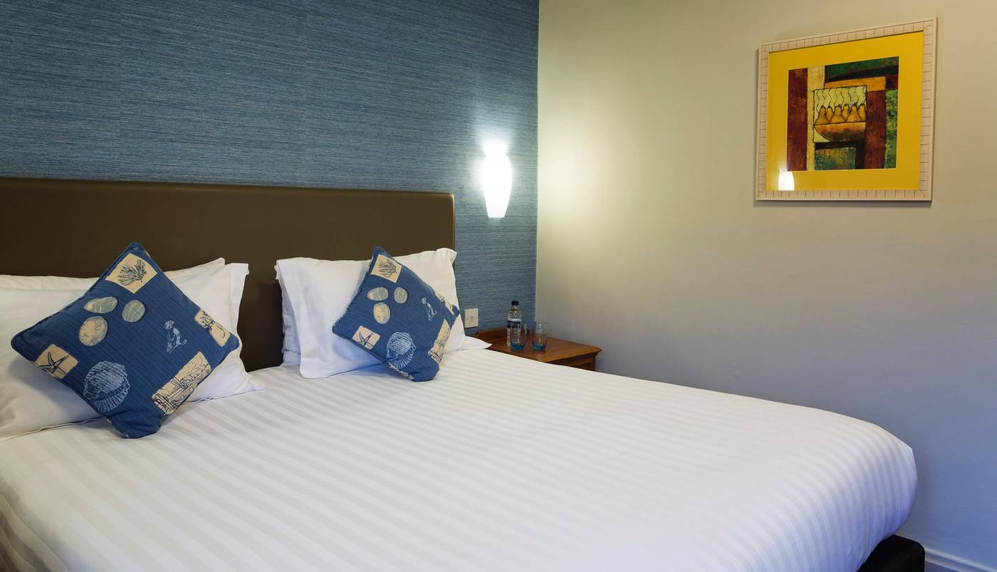 Golden-Sands-Room-24