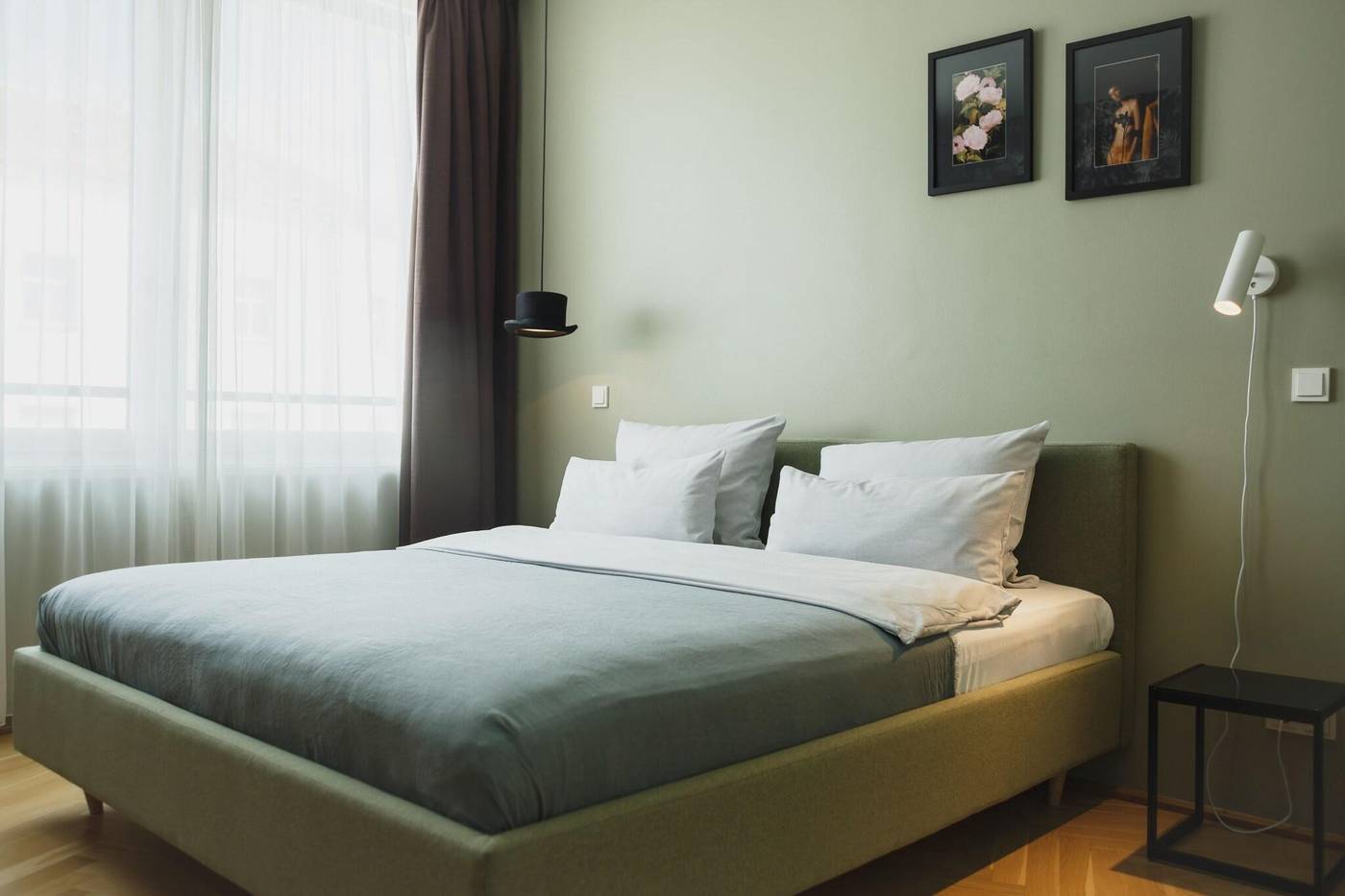 The-Circus-Apartments-Room-45