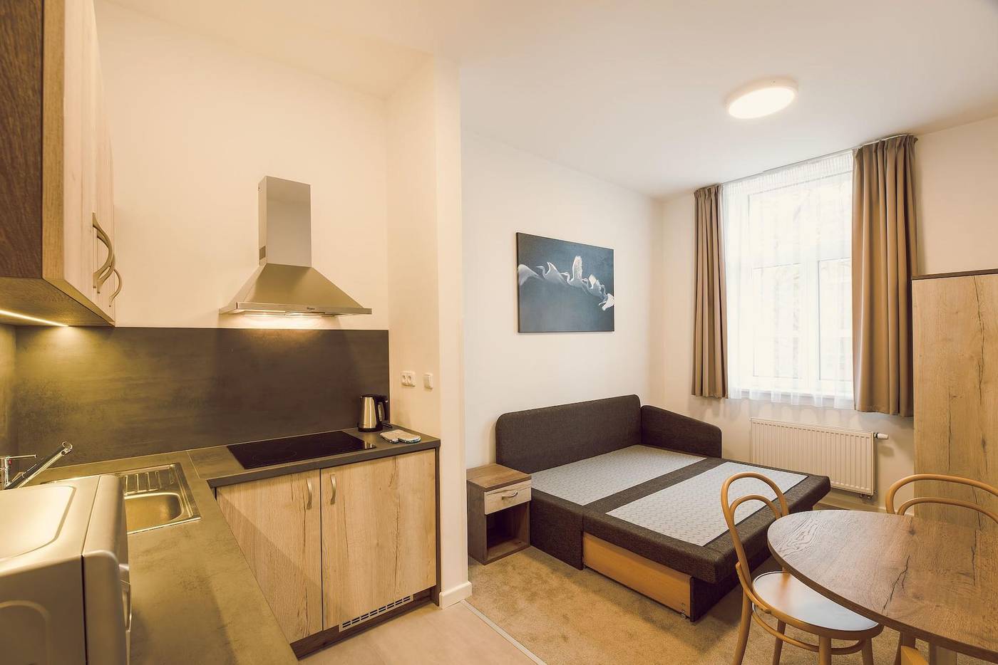 King-s-Residence-Room-5